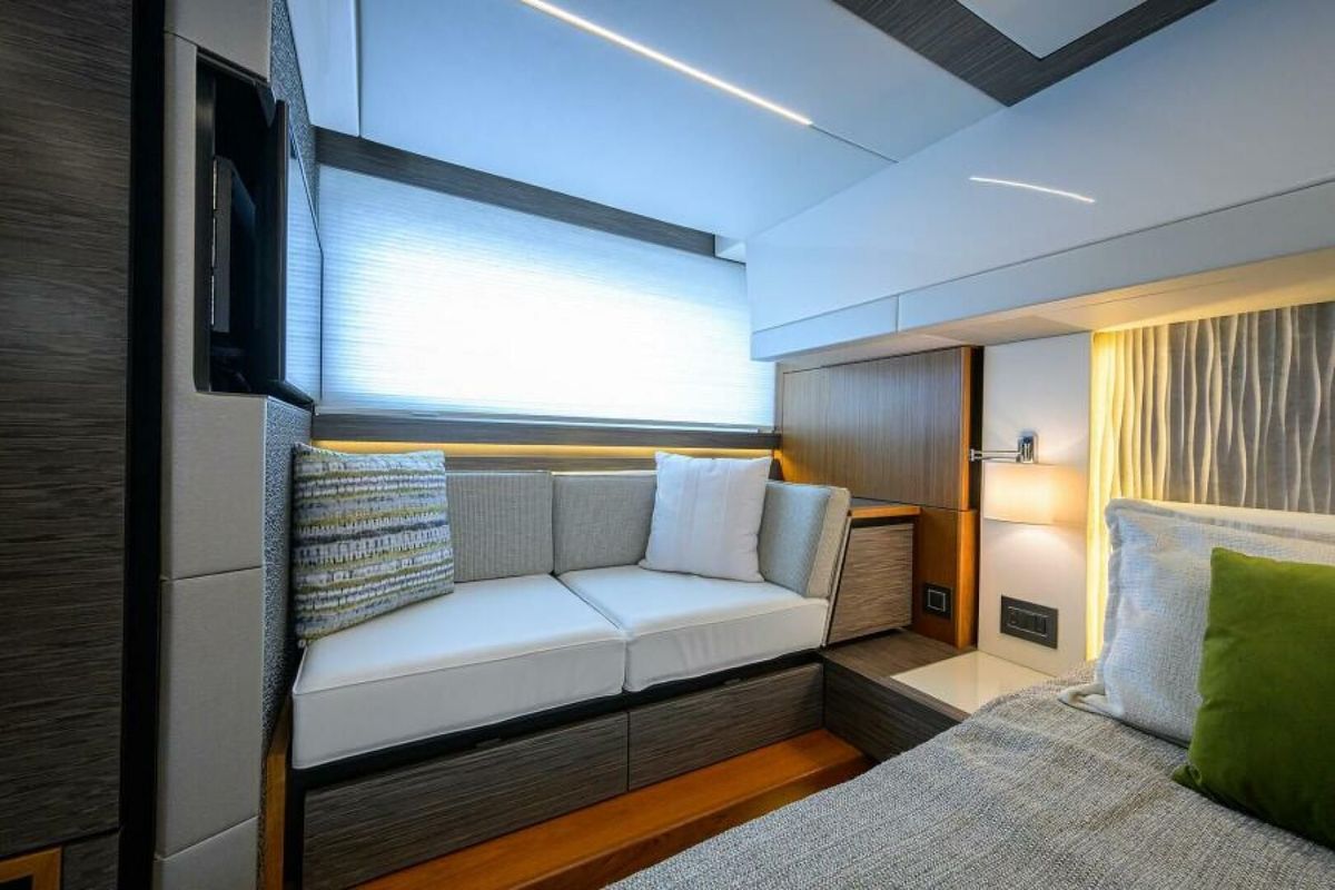 2019 Tiara Yachts 49 