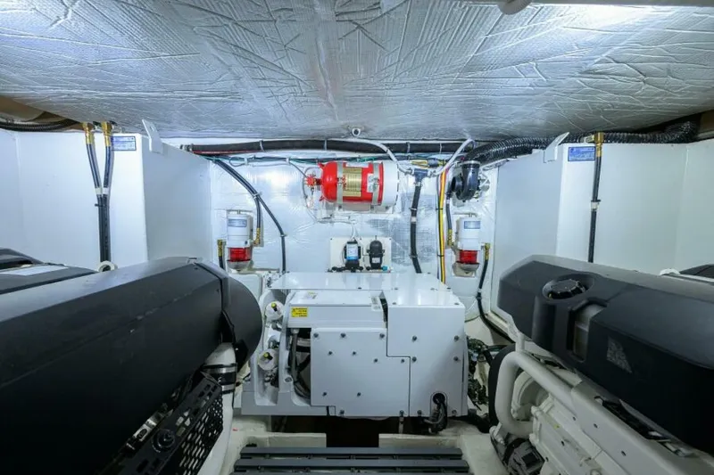 Jena Yacht Photos Pics 2019 Tiara Yachts 49 Coupe - Image 96