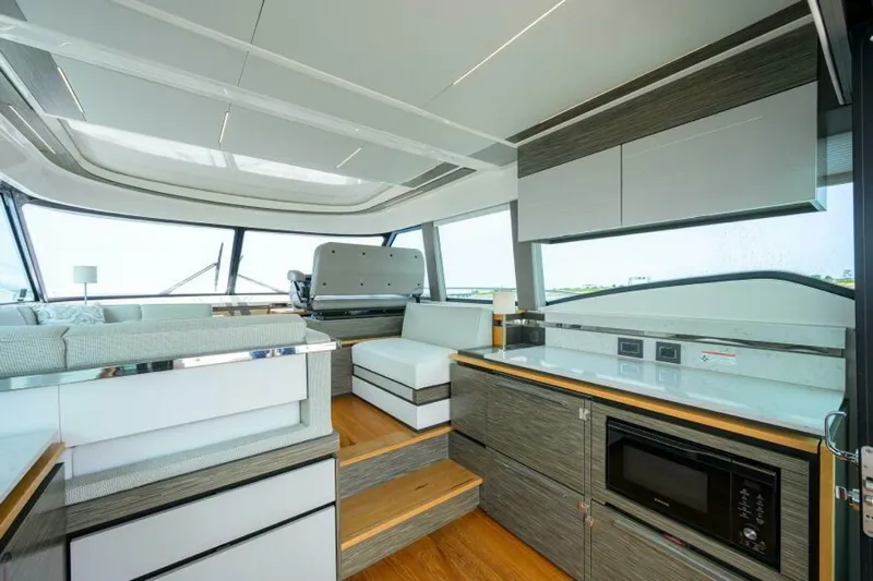 Jena Yacht Photos Pics 2019 Tiara Yachts 49 Coupe - Image 38