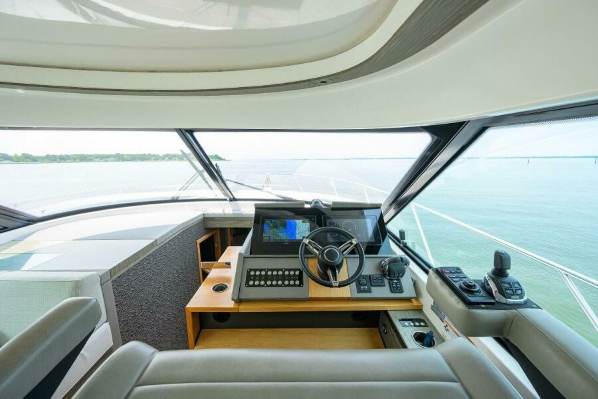 2019 Tiara Yachts 49 