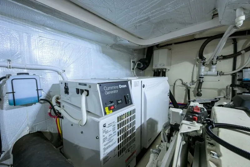 Jena Yacht Photos Pics 2019 Tiara Yachts 49 Coupe - Image 94