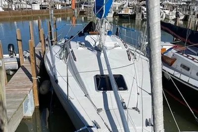 Hunter 28.5