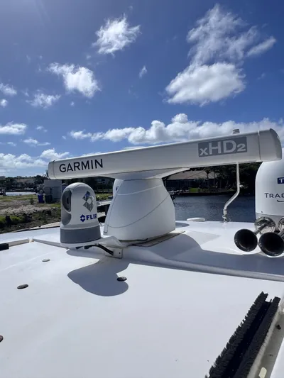  Yacht Photos Pics 2020 REGAL 38 SAV - Image 28