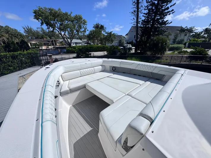  Yacht Photos Pics 2020 REGAL 38 SAV - Image 12