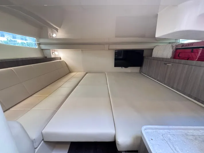  Yacht Photos Pics 2020 REGAL 38 SAV - Image 23