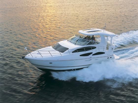 cruisers yachts 455 express motoryacht