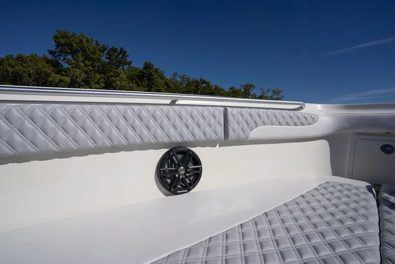 Trident Yacht Photos Pics 