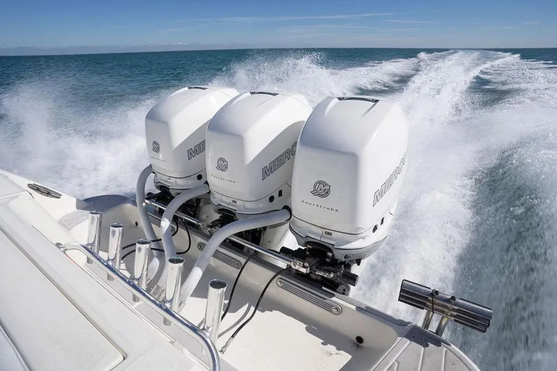 Trident Yacht Photos Pics 