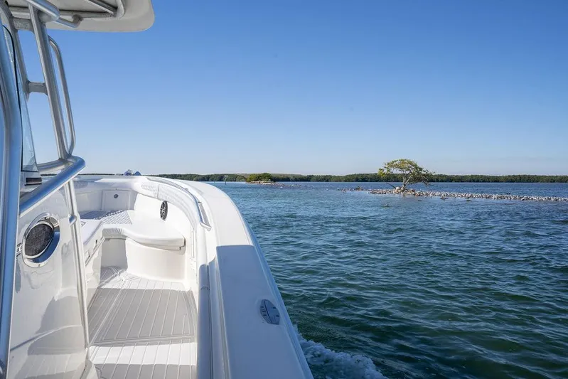 Trident Yacht Photos Pics 