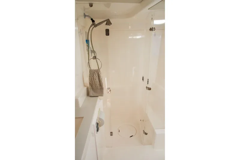 Pilar Yacht Photos Pics 2015 Robertson & Caine Leopard 48 yacht shower interior with modern fixtures.