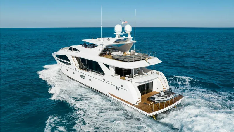Adagio Yacht Photos Pics 