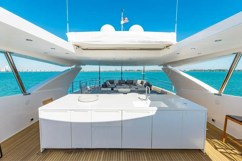 Adagio Yacht Photos Pics 