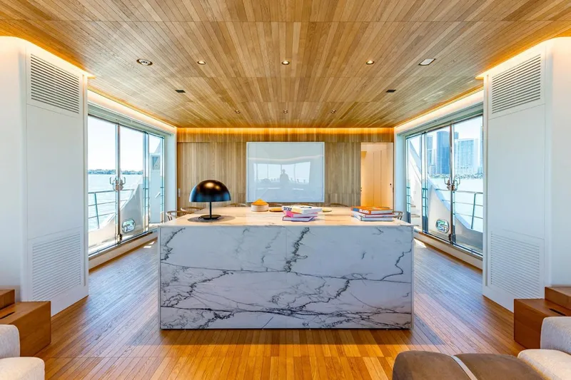 Adagio Yacht Photos Pics 