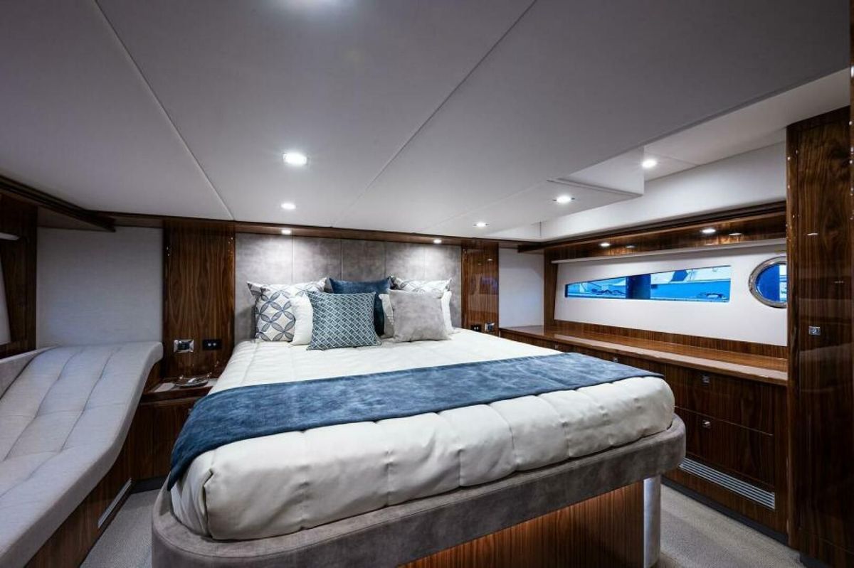 2020 Riviera 54 