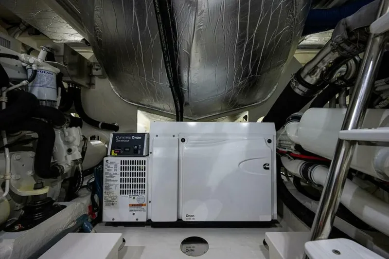 Greyhound Yacht Photos Pics 2020 Riviera 5400 Sport Yacht - Image 80