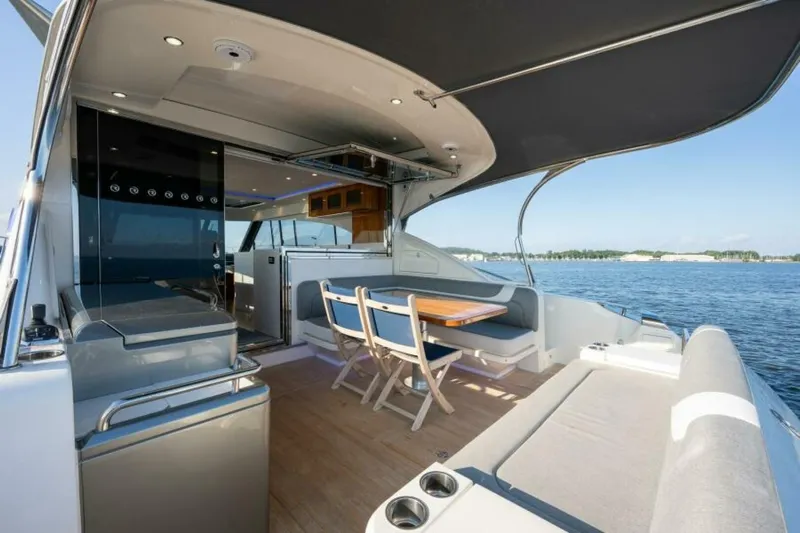 Greyhound Yacht Photos Pics 2020 Riviera 5400 Sport Yacht - Image 20