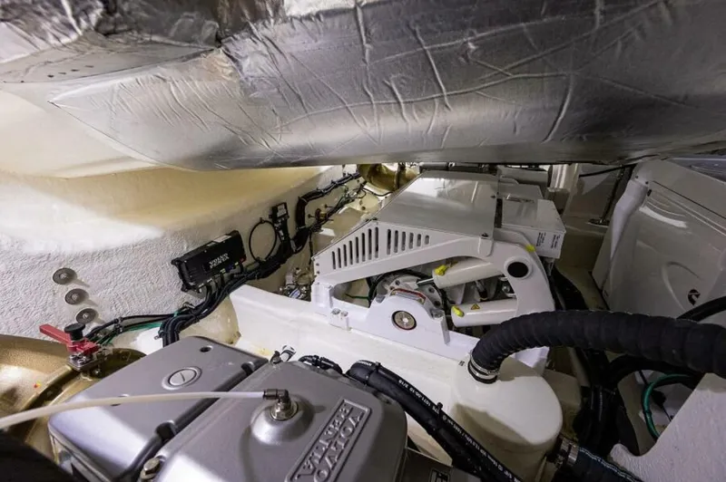 Greyhound Yacht Photos Pics 2020 Riviera 5400 Sport Yacht - Image 89