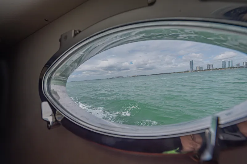 Isabella K Yacht Photos Pics 