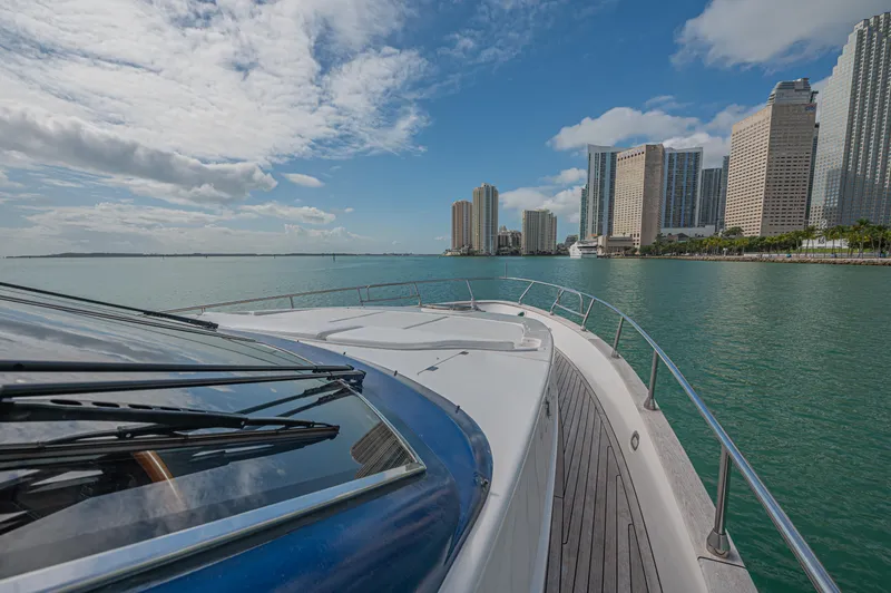 Isabella K Yacht Photos Pics 