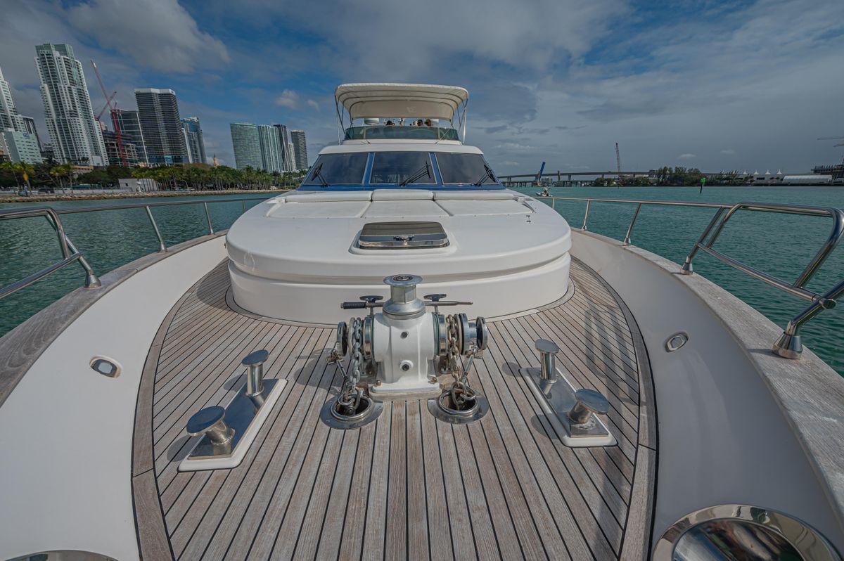 2002 Astondoa 72 