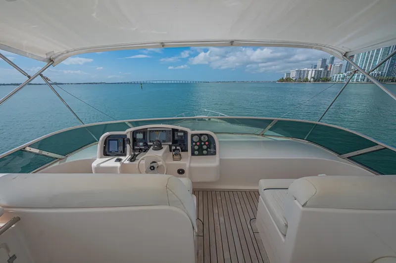 Isabella K Yacht Photos Pics 