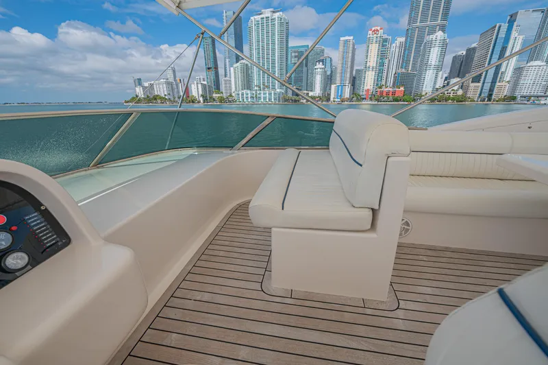 Isabella K Yacht Photos Pics 