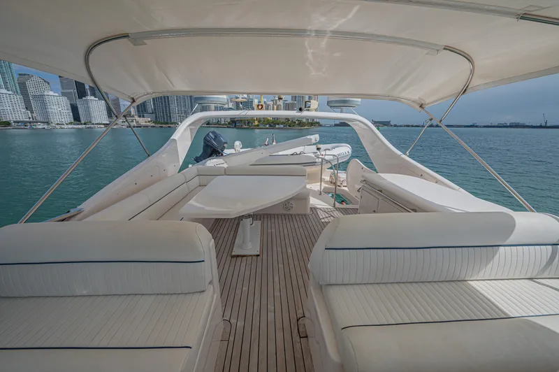 Isabella K Yacht Photos Pics 