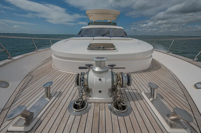 Isabella K Yacht Photos Pics 