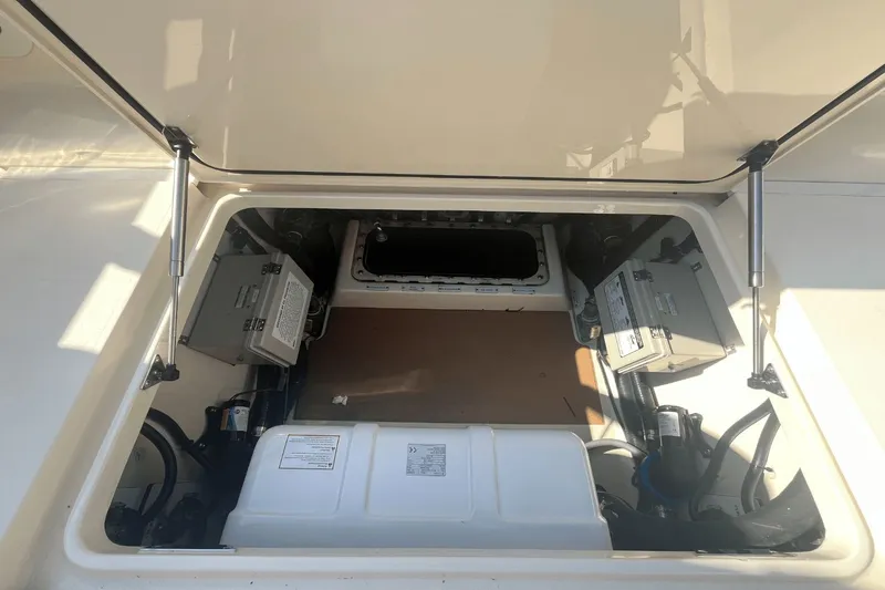 Sea Tek Yacht Photos Pics 