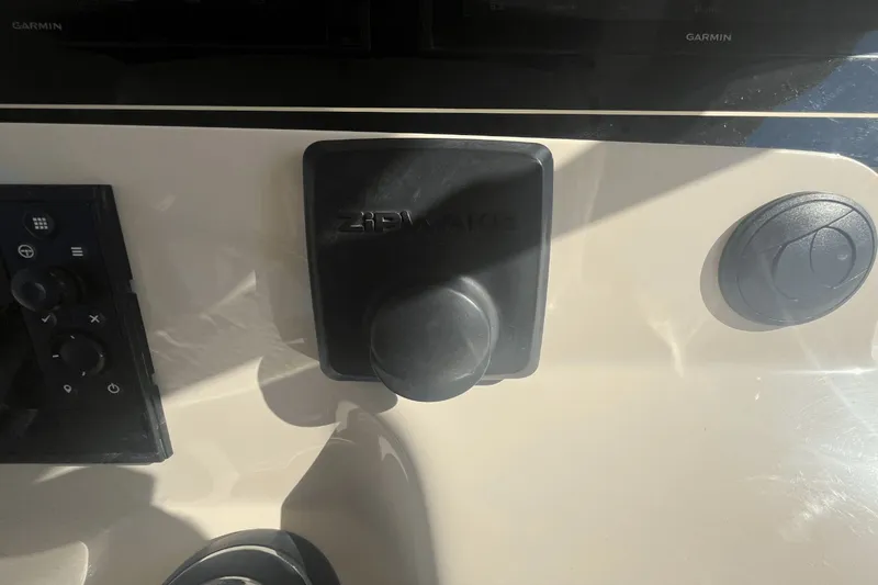 Sea Tek Yacht Photos Pics 