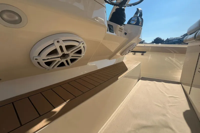 Sea Tek Yacht Photos Pics 