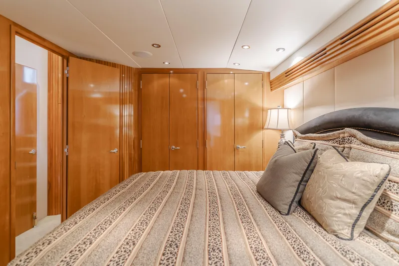 Titus Yacht Photos Pics 