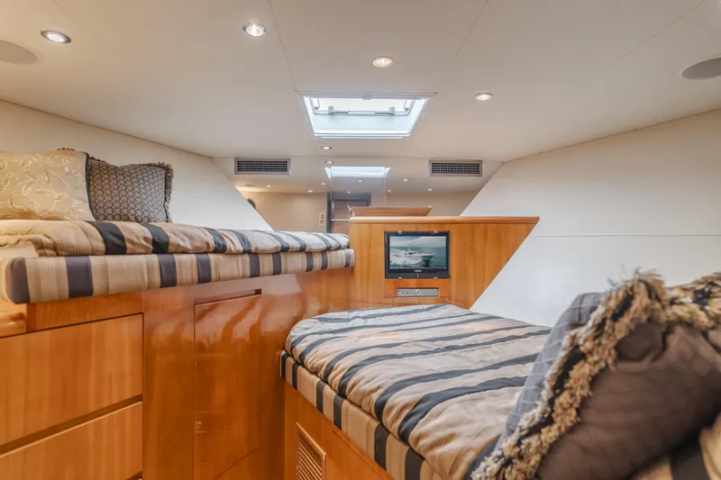 Titus Yacht Photos Pics 