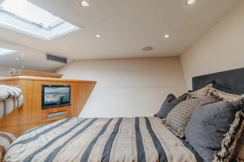 Titus Yacht Photos Pics 