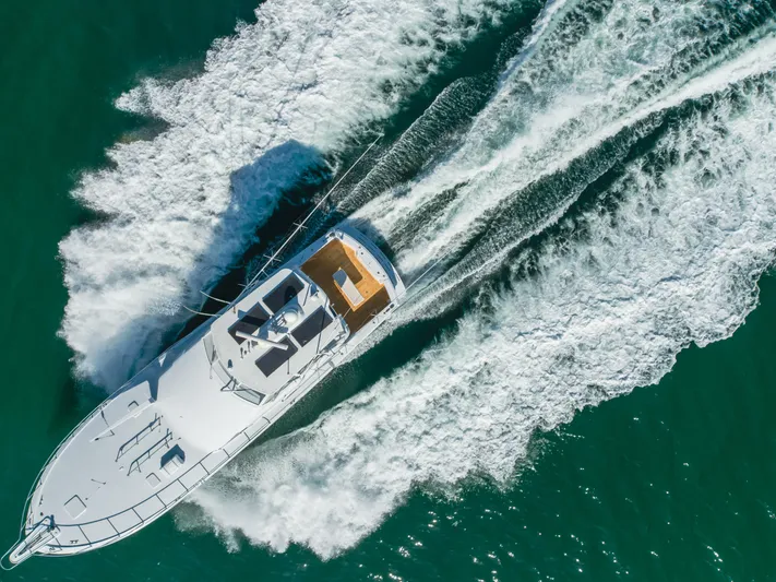 Titus Yacht Photos Pics 