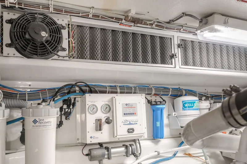 Titus Yacht Photos Pics 