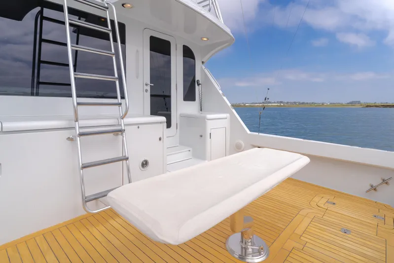 Titus Yacht Photos Pics 