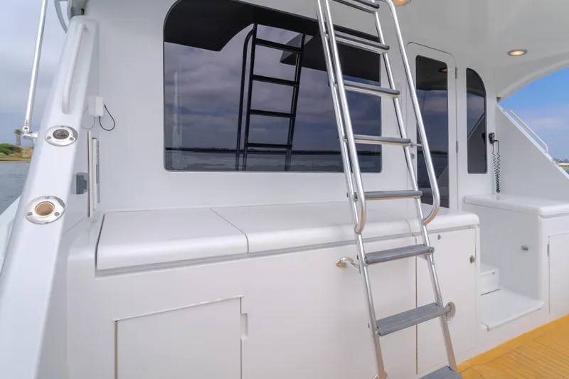 Titus Yacht Photos Pics 