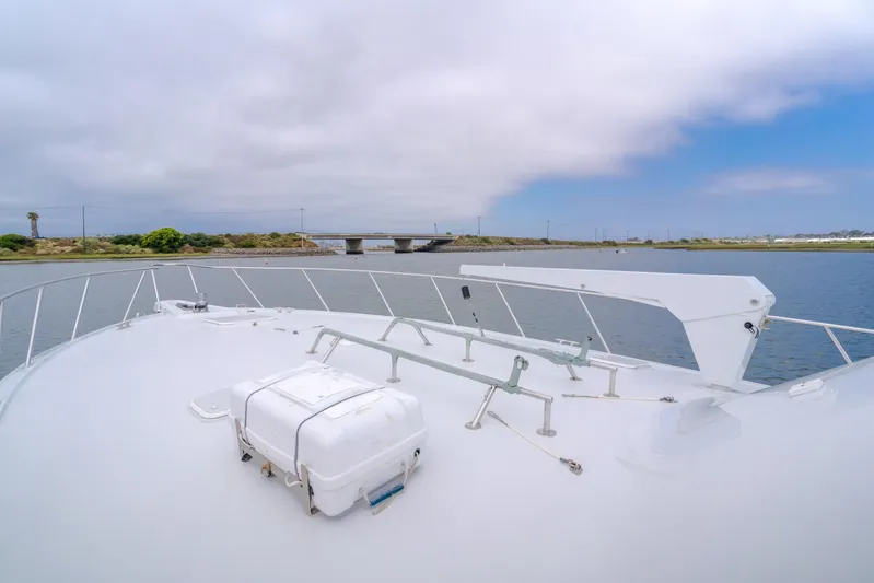 Titus Yacht Photos Pics 