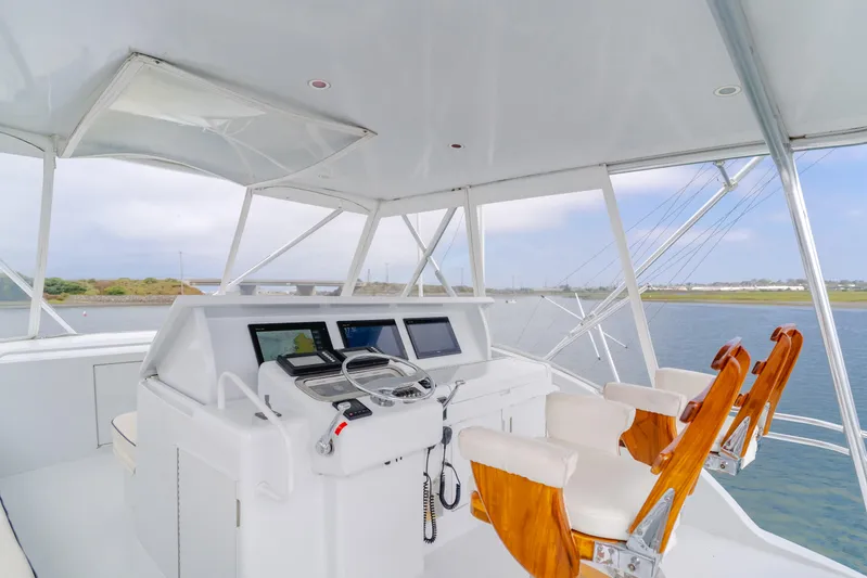 Titus Yacht Photos Pics 