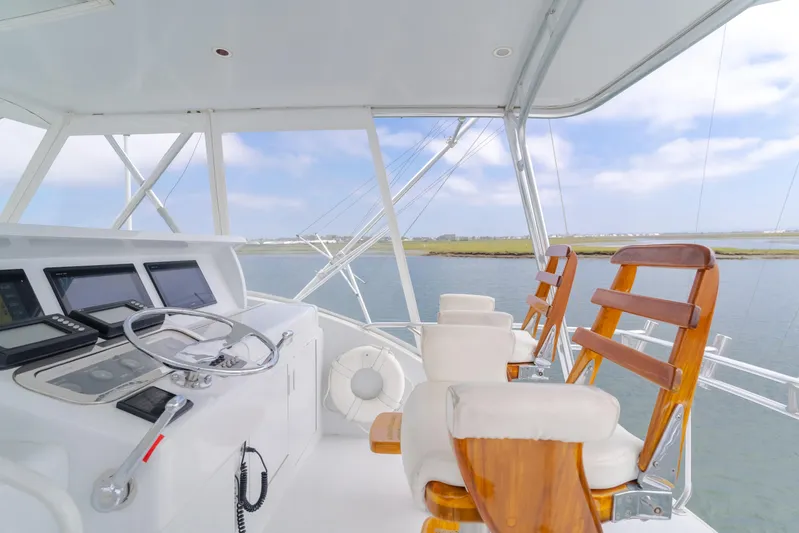 Titus Yacht Photos Pics 