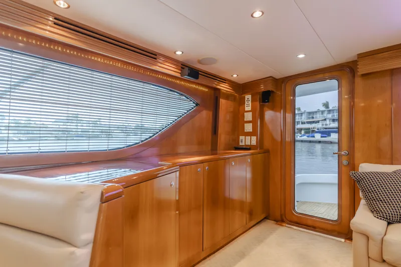 Titus Yacht Photos Pics 