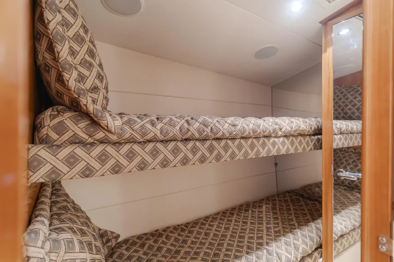 Titus Yacht Photos Pics 