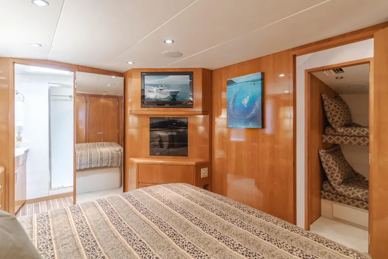 Titus Yacht Photos Pics 