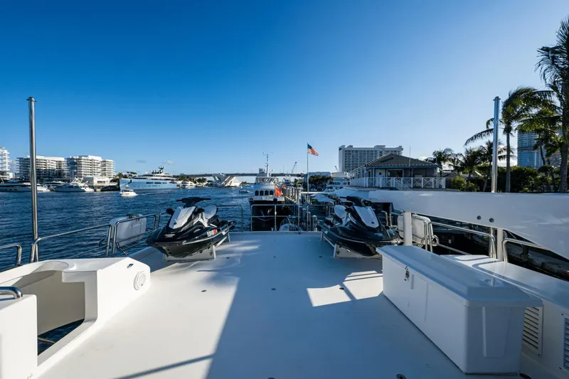 Amico Yacht Photos Pics 