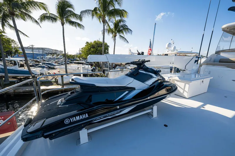 Amico Yacht Photos Pics 