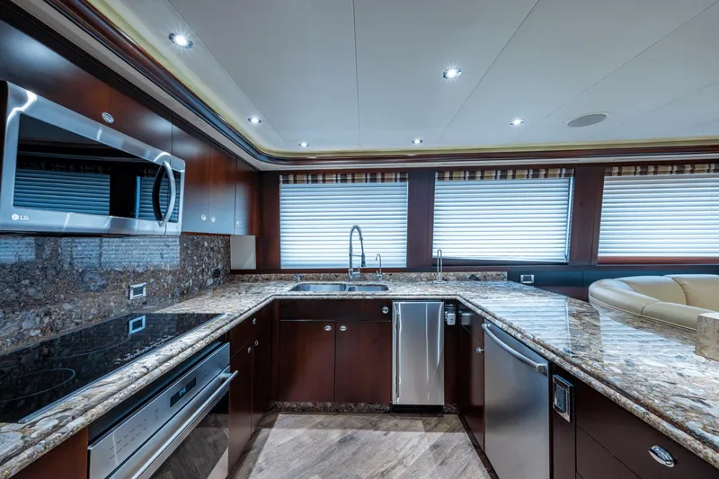 Amico Yacht Photos Pics 