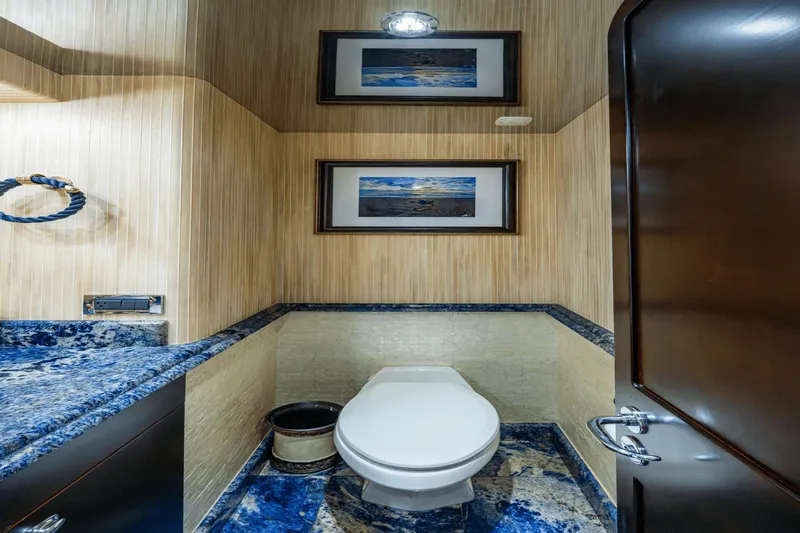 Amico Yacht Photos Pics 