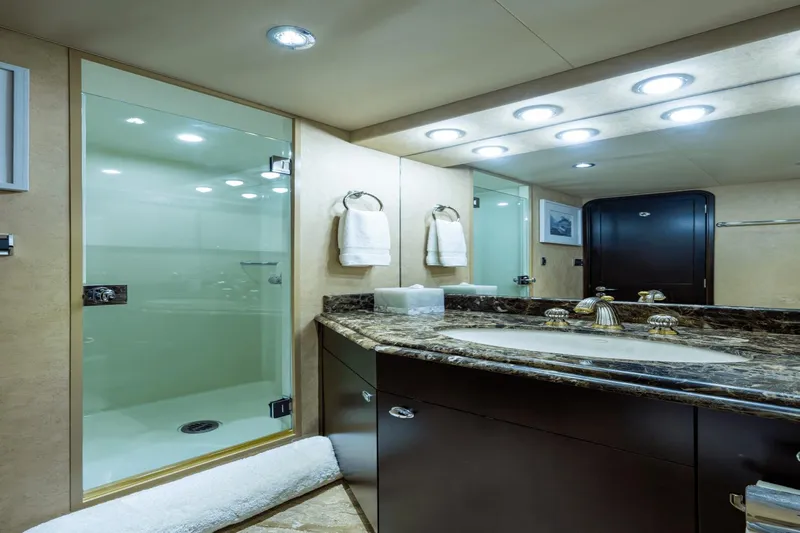 Amico Yacht Photos Pics 