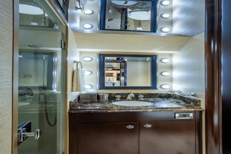 Amico Yacht Photos Pics 